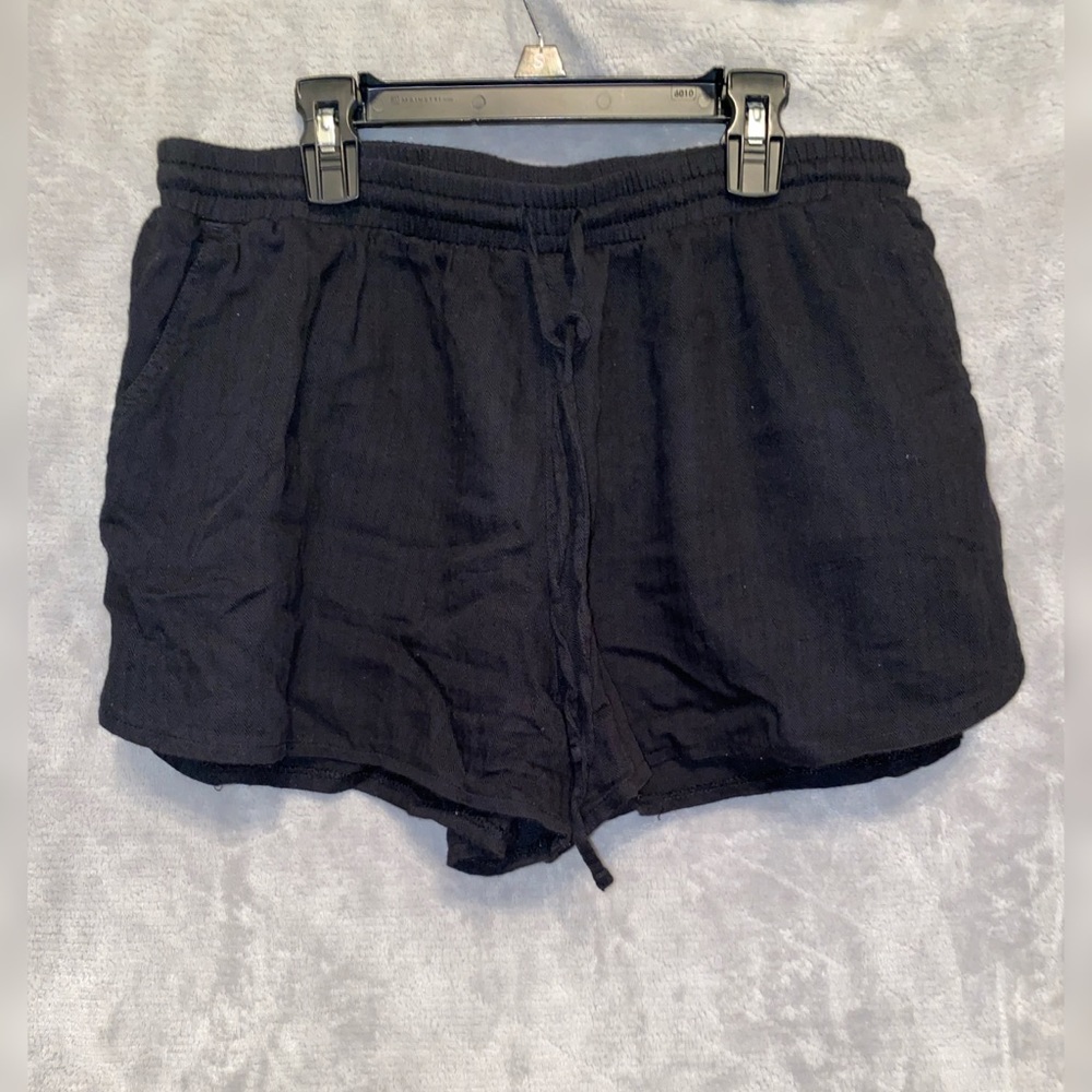 Black Linen Shorts